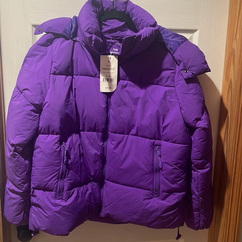 Cotton On mother puffer in royal purple
Size medium